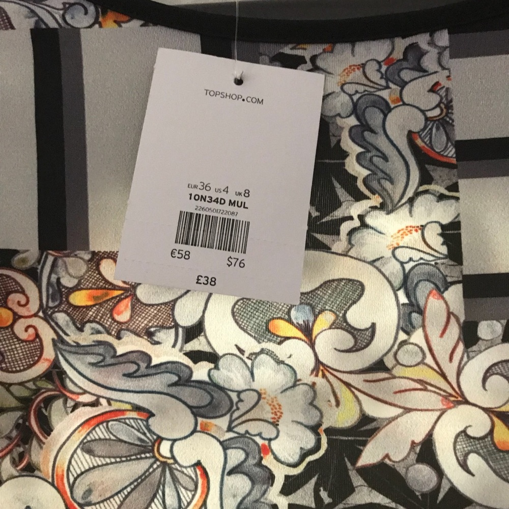 Ladies dress